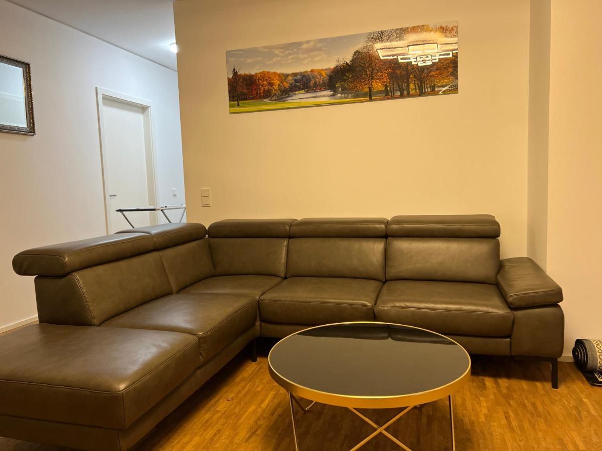 Three Bedroom Apartment In City Centre With A Grand Garden Frankfurt am Main Exterior foto
